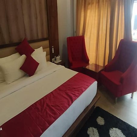 Shivaay Morex- A Vegetarian Hotel Dharamshala Exterior foto