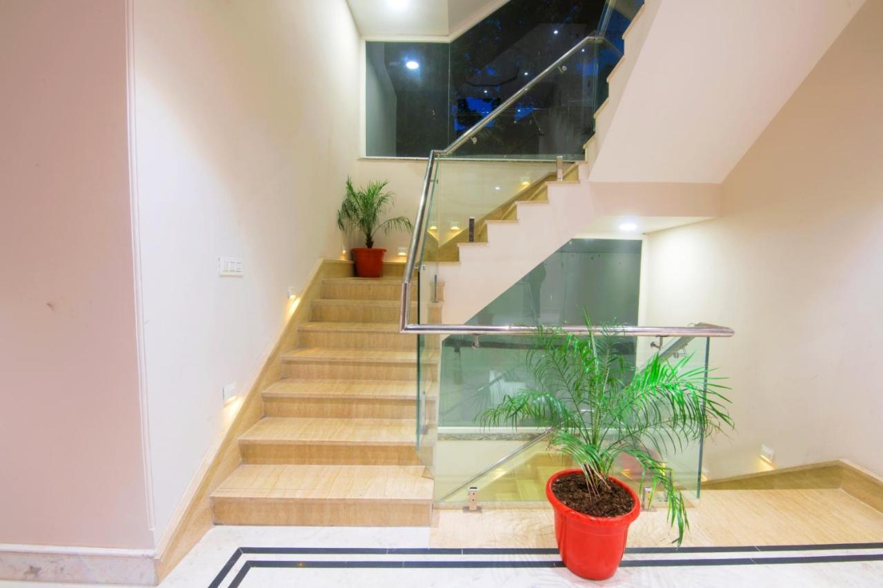 Shivaay Morex- A Vegetarian Hotel Dharamshala Exterior foto
